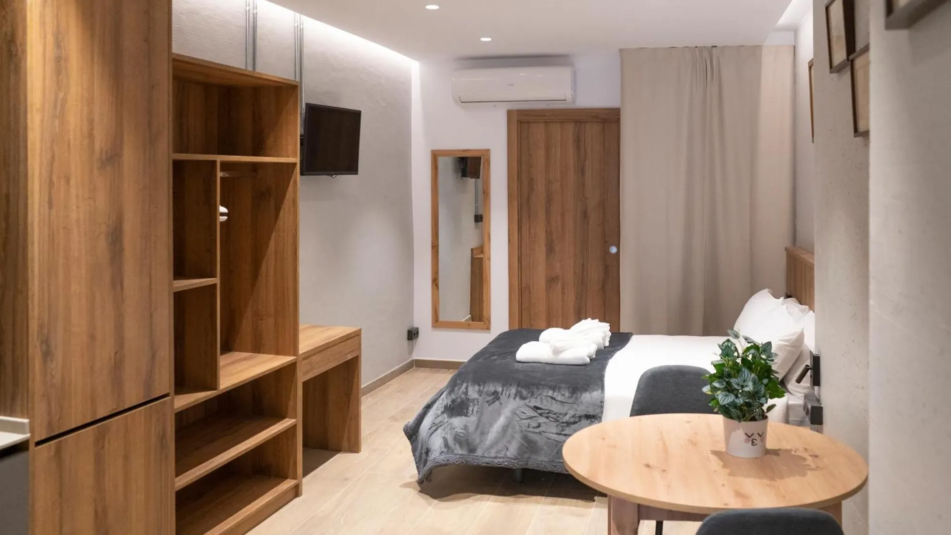 Monturiol Apartaments Barcelona